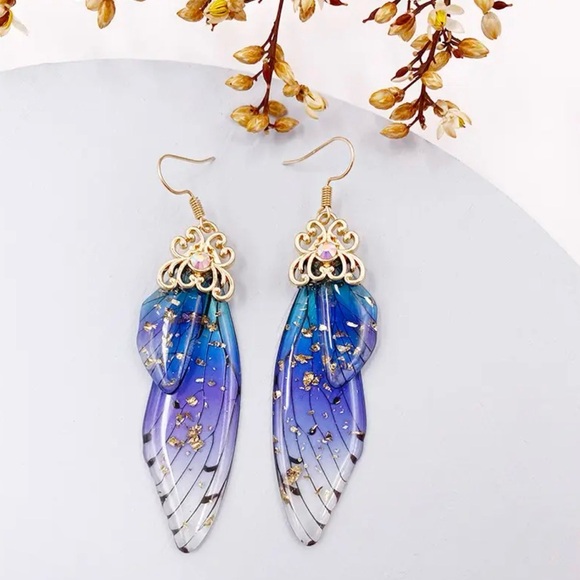 COPY - Femme Wing Drop Earrings Purple Resin Fairy Cicada Wings Earrings Rhines… - Picture 4 of 4